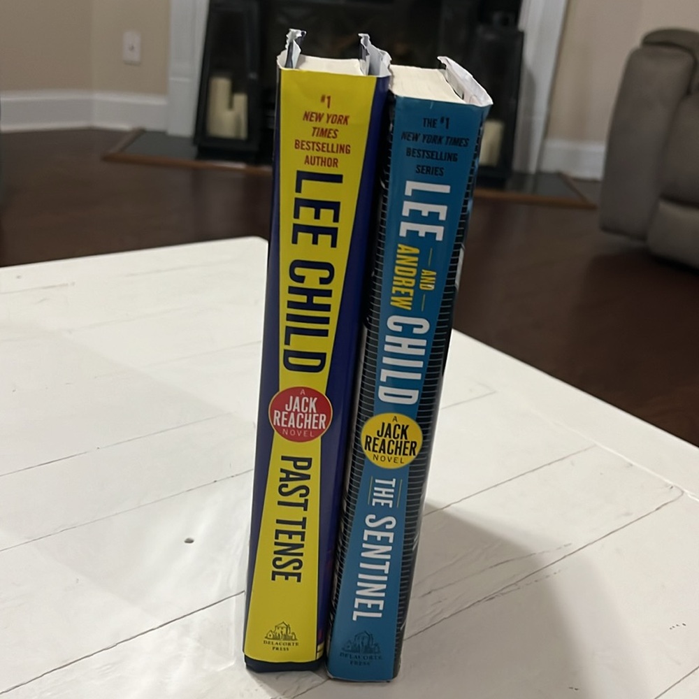 Jack Reacher Lee Child set of two hardcover books - Picture 4 of 6